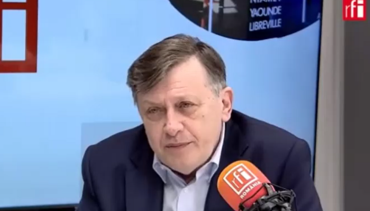Crin Antonescu ANUNȚĂ primul invitat la podcastul său: Un vlogger care a spus despre candidatul alianței că e „Ciucă 2, dar cu vorbele la el”