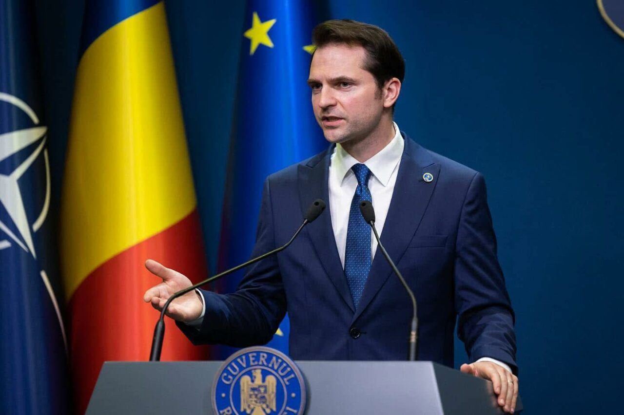 Două scheme de sprijin, adoptate de Guvern. Sebastian Burduja: „Pe termen mediu, România va avea PREȚURI foarte competitive la energia electrică”