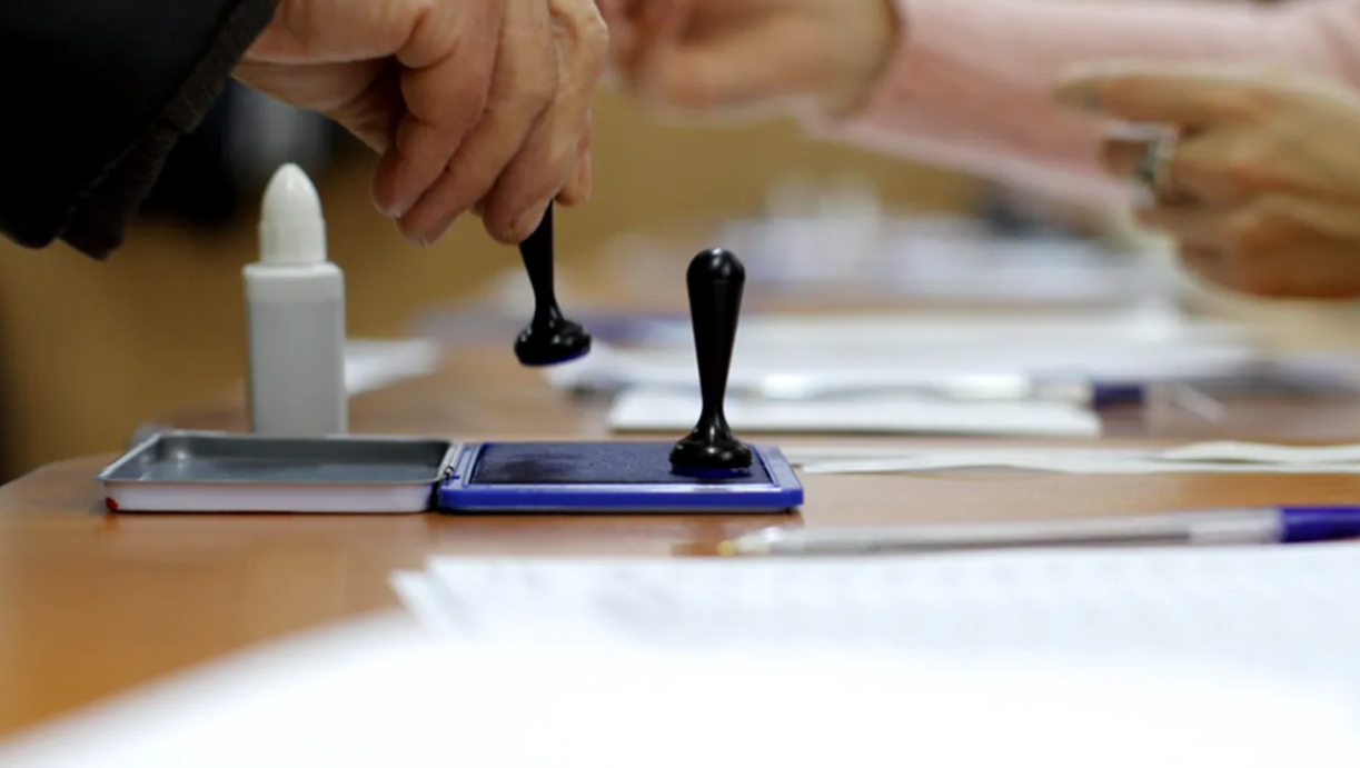 Clasa politică din România, pusă pe jar. Noua lege care poate schimba jocul PREZIDENȚIALELOR