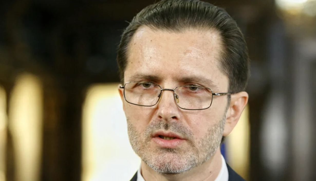 APADOR-CH: „Cerem Parlamentului demiterea lui Vasile Bănescu din CNA pentru incapacitate profesională”