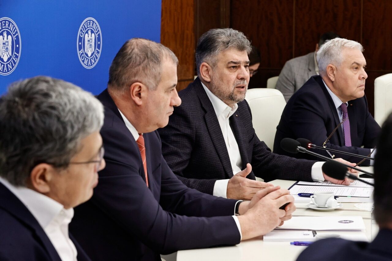Acordarea ajutoarelor în valoare de 800 de lei pentru PENSIONARI, pe masa discuțiilor în ședința de Guvern. Cine va beneficia de acest sprijin