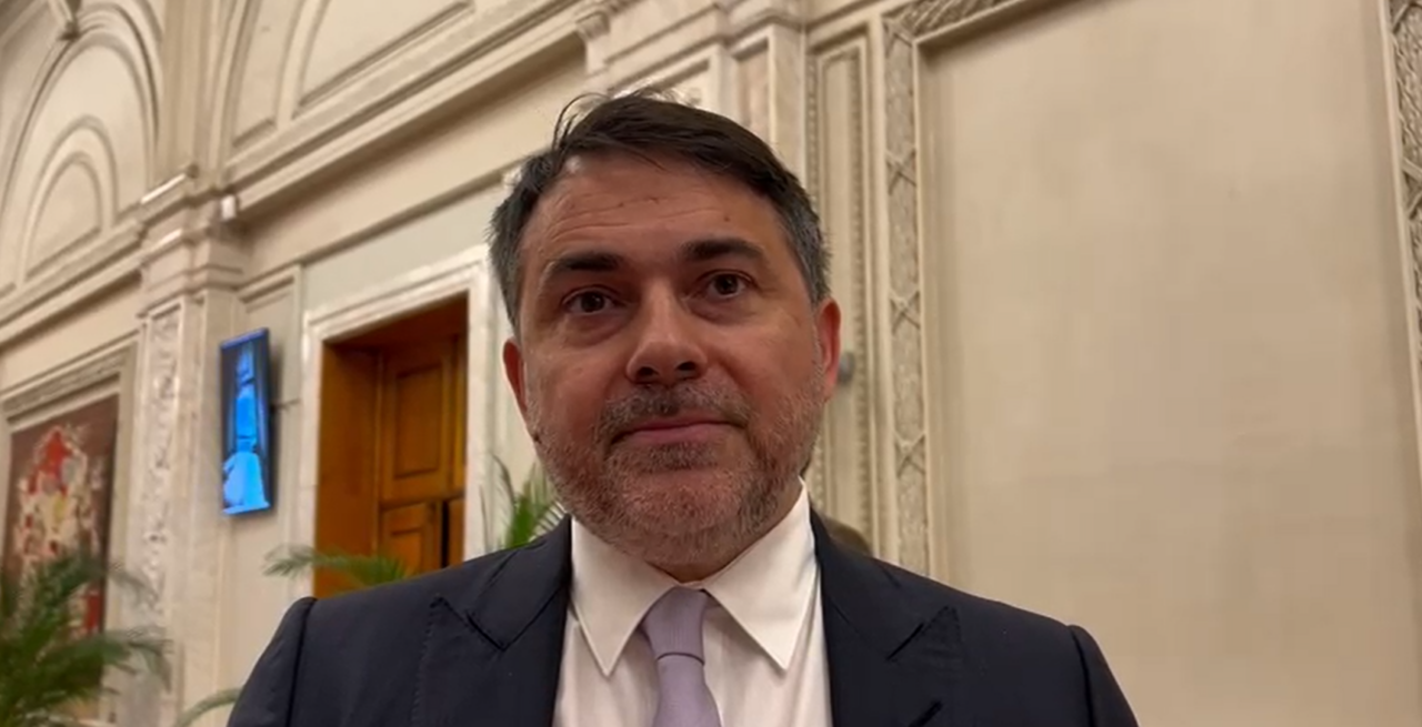 Cosmin Corendea: România nu își permite să aibă o poziție opusă față de SUA în ceea ce privește Ucraina/ „Poziționarea României este ciudată”