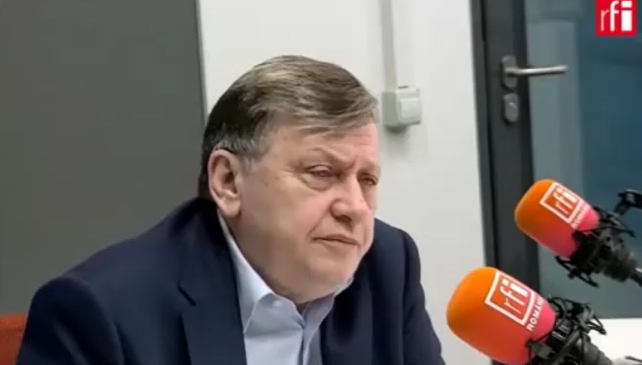 Crin Antonescu nu îi dă nicio „șansă” din punct de vedere politic lui Victor Ponta: „Șansele le vor da alegătorii”