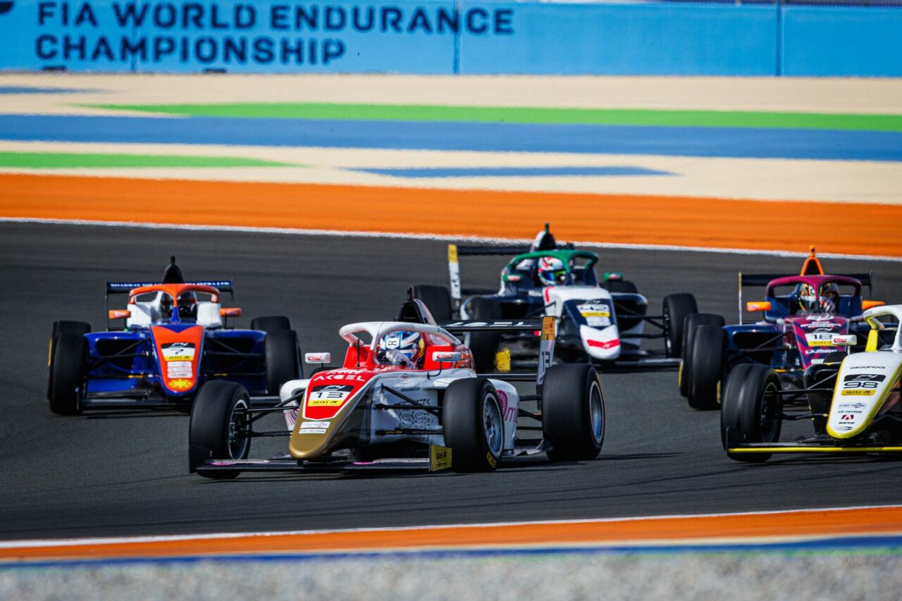 Un român, SURPRIZA startului de 2025 în Formula 4! „A fost o provocare incredibilă”