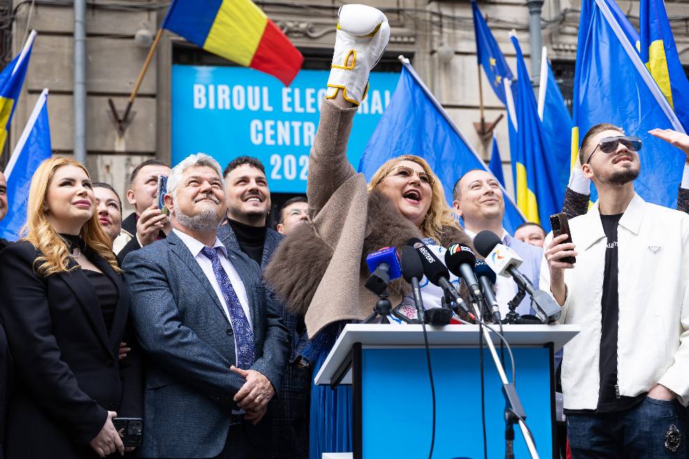 Prima REACȚIE a Dianei Șoșoacă, după ce BEC i-a invalidat candidatura. „Atenție, că eu o să atac și la CCR și la Curtea de Apel”