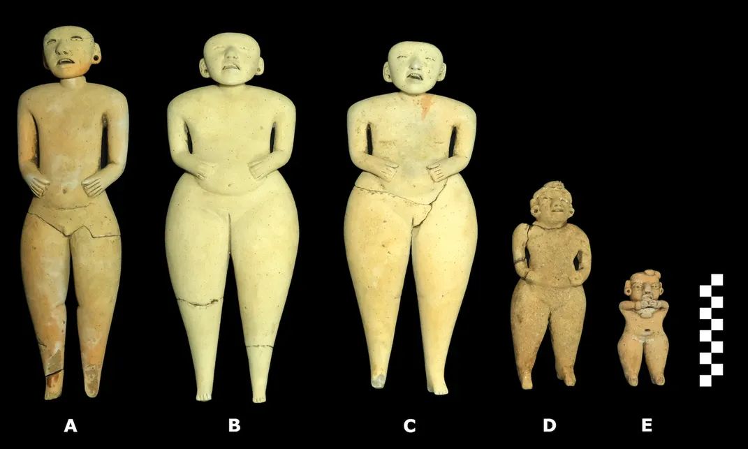 În El Salvador, arheologii au descoperit figurine bizare din lut, vechi de 2.400 ani: Dacă te uiți la ele, ai impresia că se mișcă