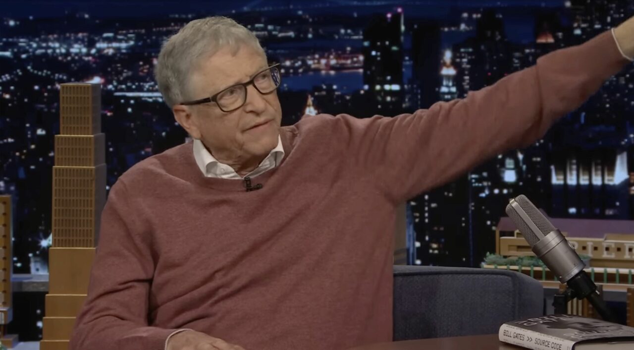 Cele trei domenii care vor rezista revoluției AI, potrivit lui Bill Gates. Cum se va schimba piața muncii