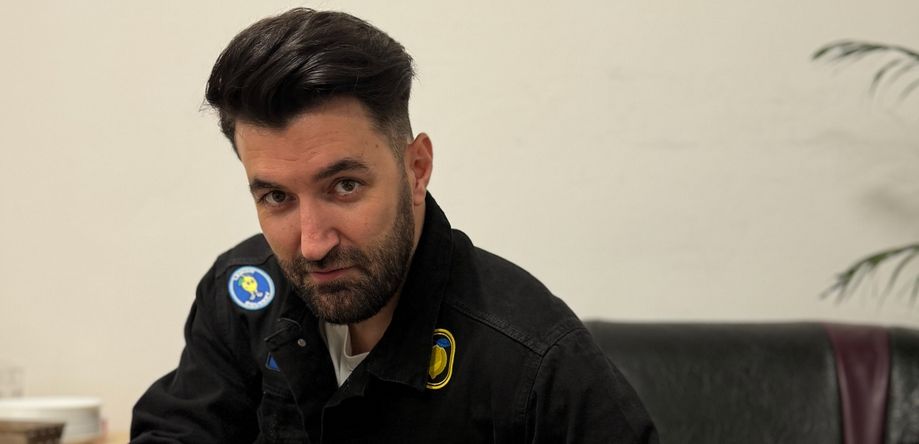 Cum e Smiley ca tată și ca soț. ”Sunt SERIOS uneori și NESERIOS alteori”