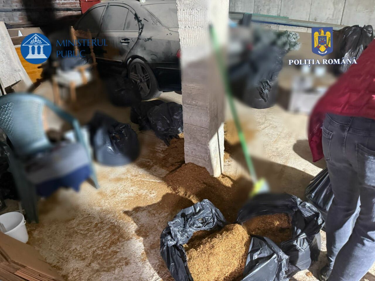 PERCHEZIȚII domiciliare într-un dosar de evaziune fiscală.15.000 kg de tutun comercializate ilegal / Care este prejudiciul cauzat