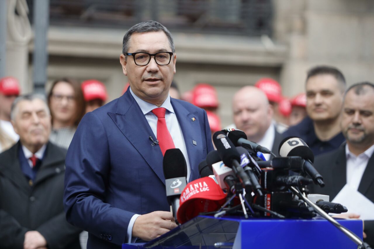 Prima REACȚIE a lui Victor Ponta, după ce BEC i-a validat candidatura: „Punem România pe primul loc!”
