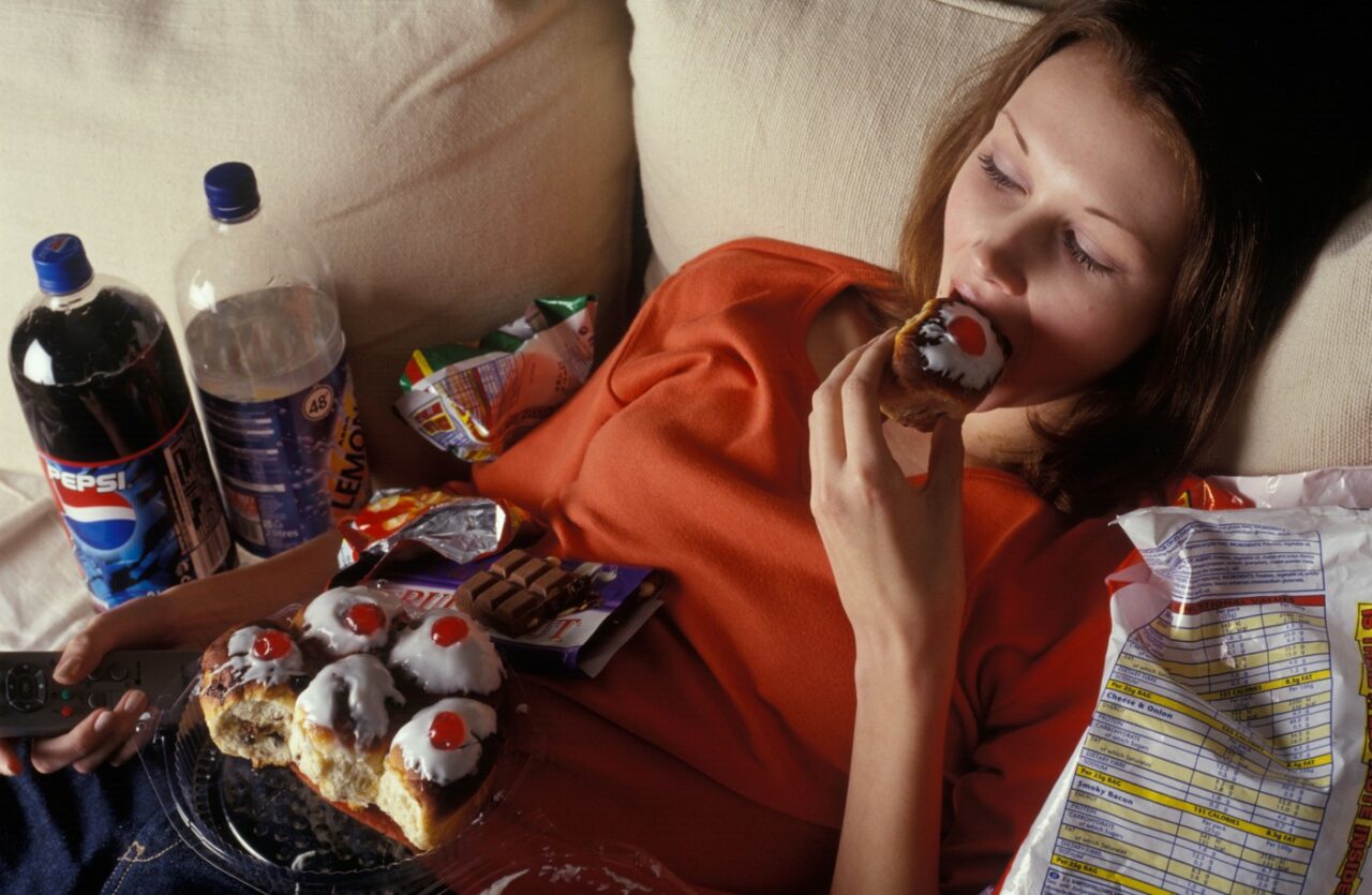ALIMENTELE iubite de români care accentuează starea de oboseală. Ce trebuie să eviți pentru a preveni somnolența după masă