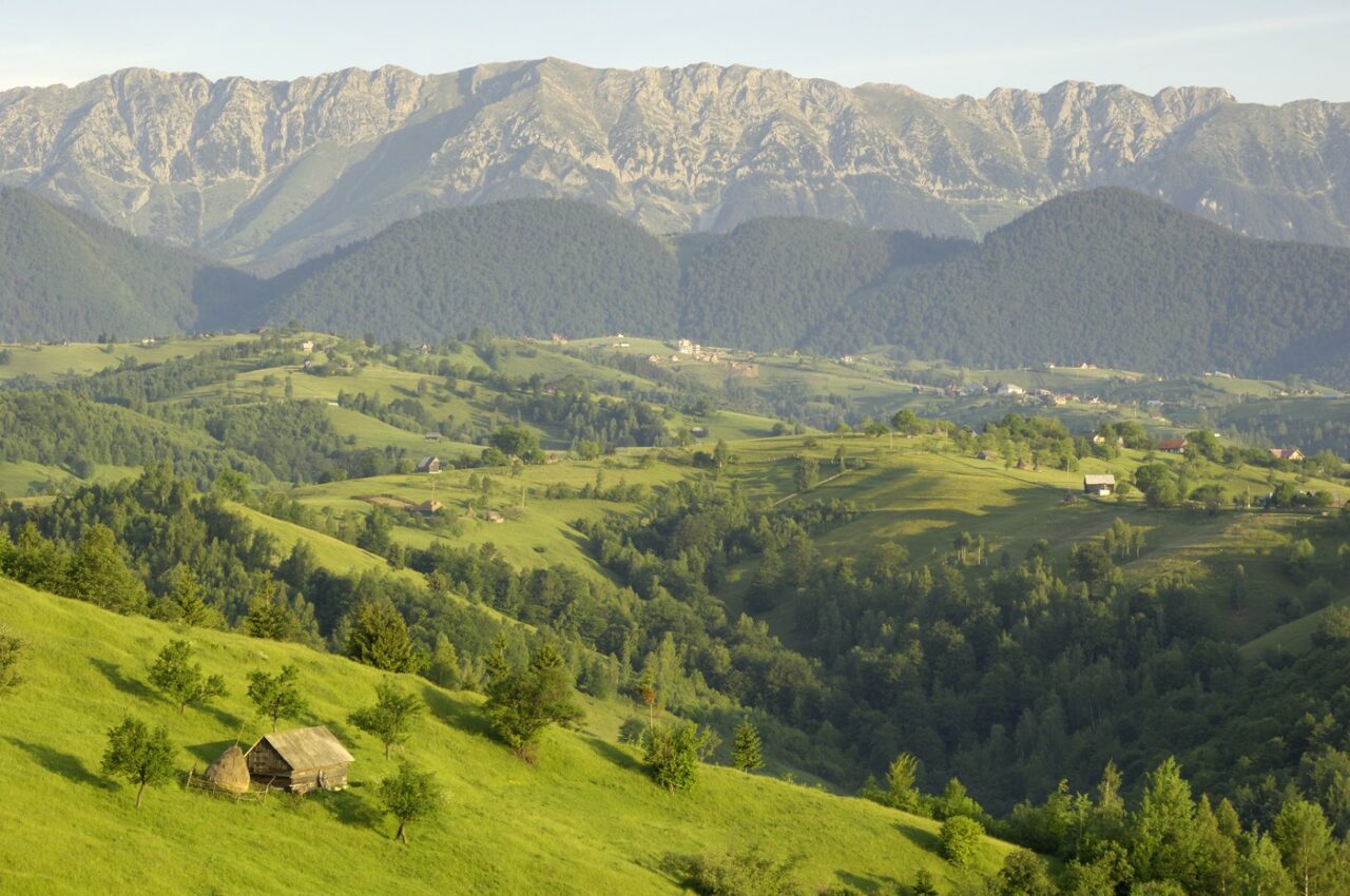 Destinațiile ascunse ale României: Locuri de vacanță SPECTACULOASE, dar puțin cunoscute