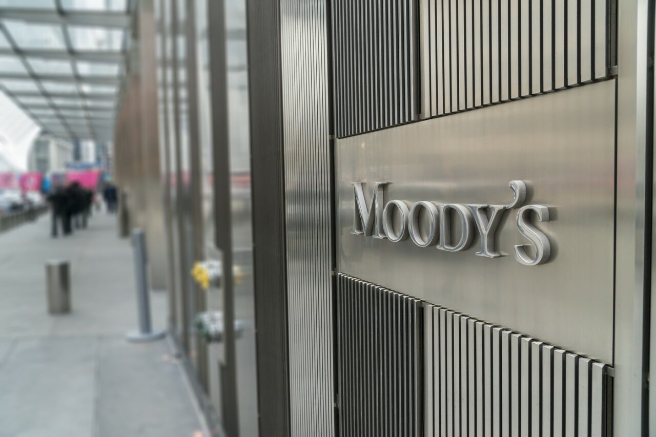 AVERTISMENTUL Moody’s cu privire la perspectivele fiscale ale Statelor Unite: Politicile Administrației Trump ar putea face mai mult rău decât bine