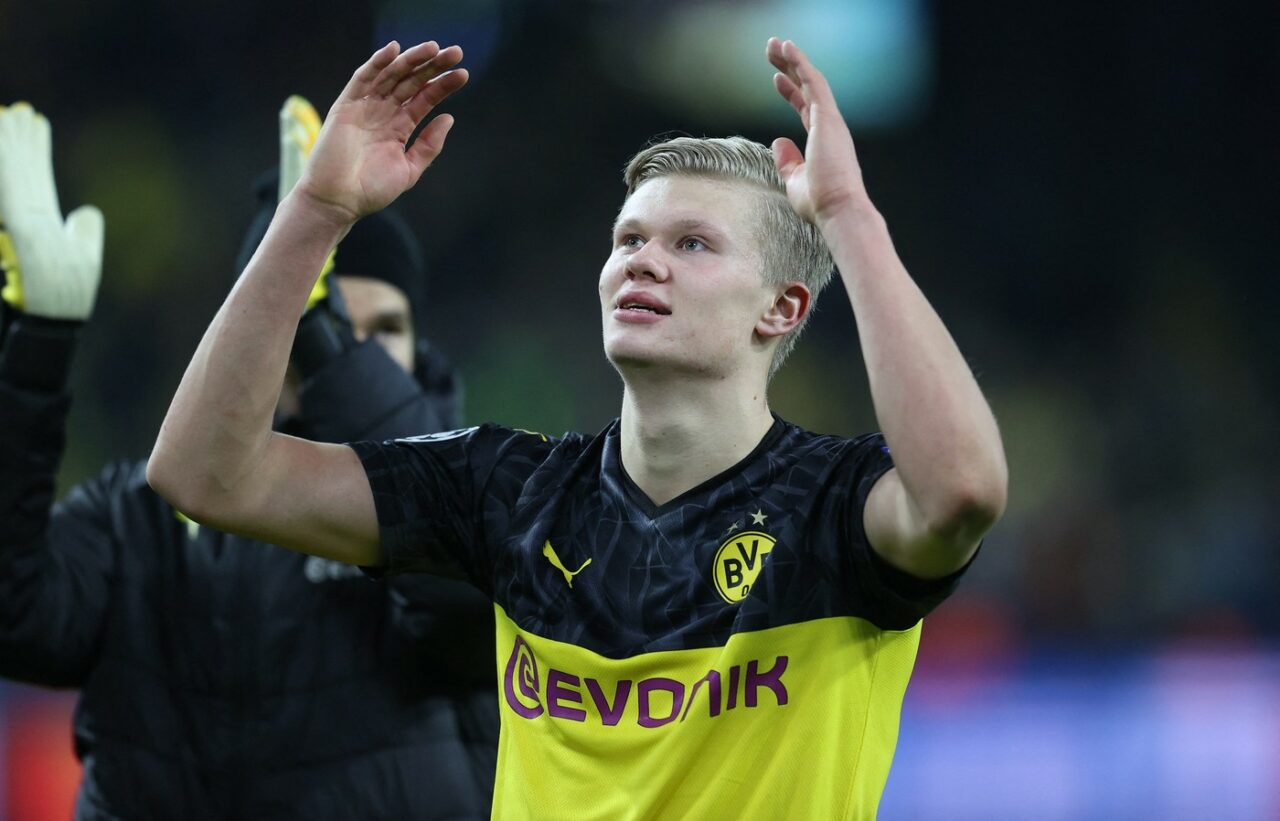 Fotbalistul Erling Haaland, ACUZAT că ar fi lovit mascota clubului Manchester City. Angajata ar fi depus plângere la poliție
