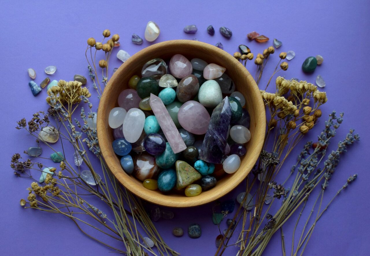 Horoscop Rune martie 2025. Zodiile influențate de alfabetul zeilor