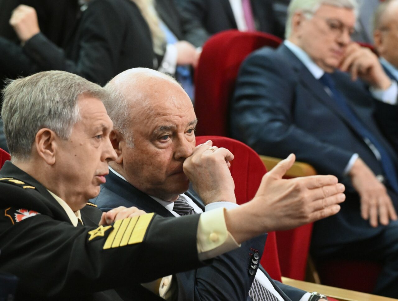 Negociatorii ruși urmează să revină în această seară la Moscova după discuțiile cu omologii americani privind Ucraina