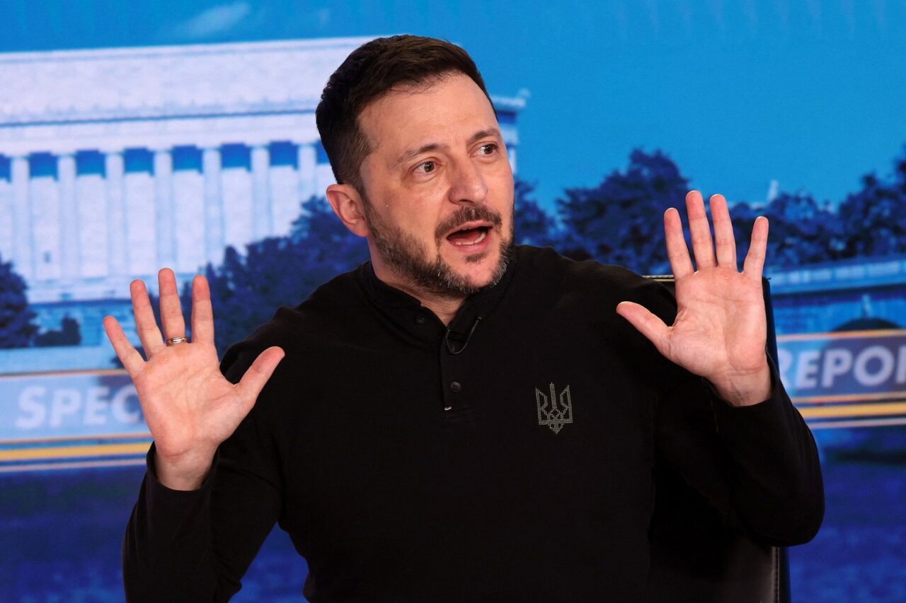 Zelenski refuză să-i ceară scuze lui Trump, dar speră că relația dintre SUA și Ucraina poate fi „reparată” după cearta din Biroul Oval