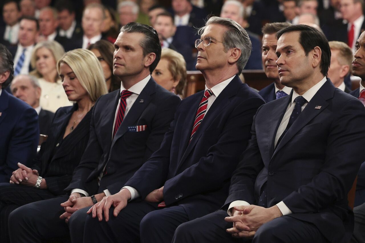 Secretarul american al Trezoreriei prezintă planurile Administrației Trump pentru reconfigurarea relațiilor COMERCIALE internaționale