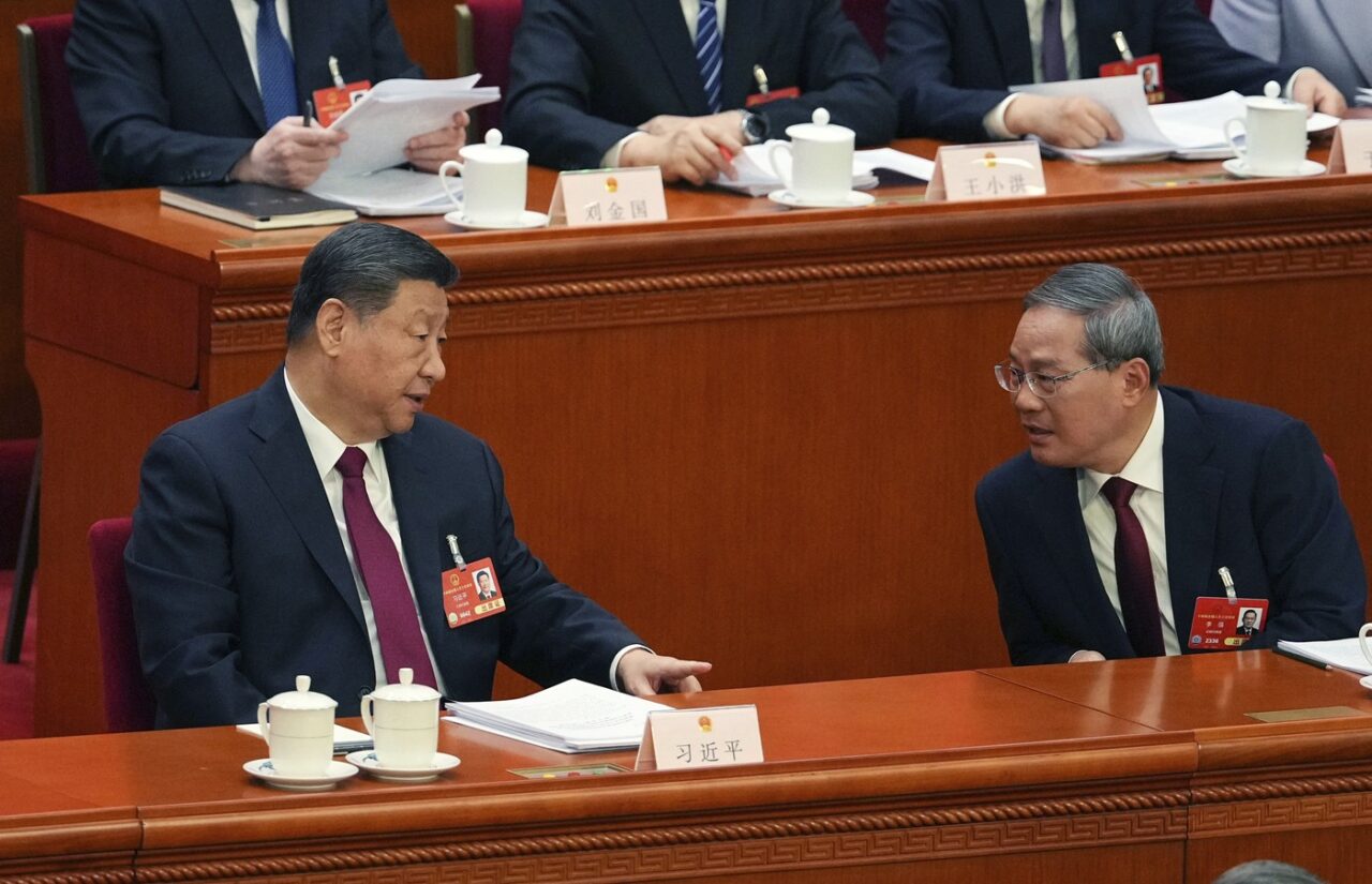 China implementează noi reguli pentru intensificarea CONTRAMĂSURILOR față de sancțiunile externe ale SUA și UE