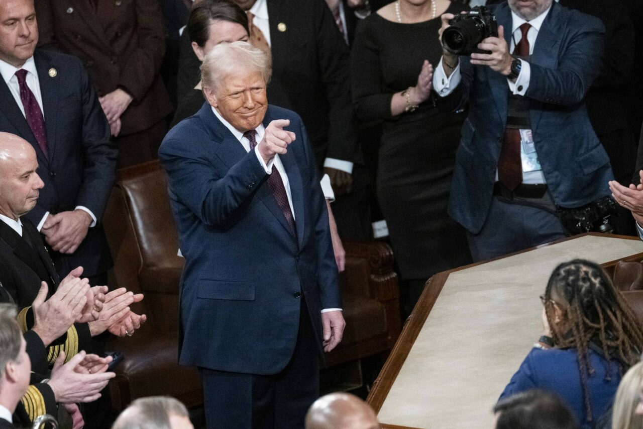 Donald Trump: „Europa a cheltuit mult mai mulți bani pe petrol și gaze RUSEȘTI decât pentru a apăra Ucraina”