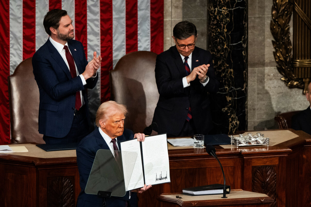 Curtea Supremă de Justiție din SUA anulează decizia lui TRUMP de oprire a finanțării prin programele USAID