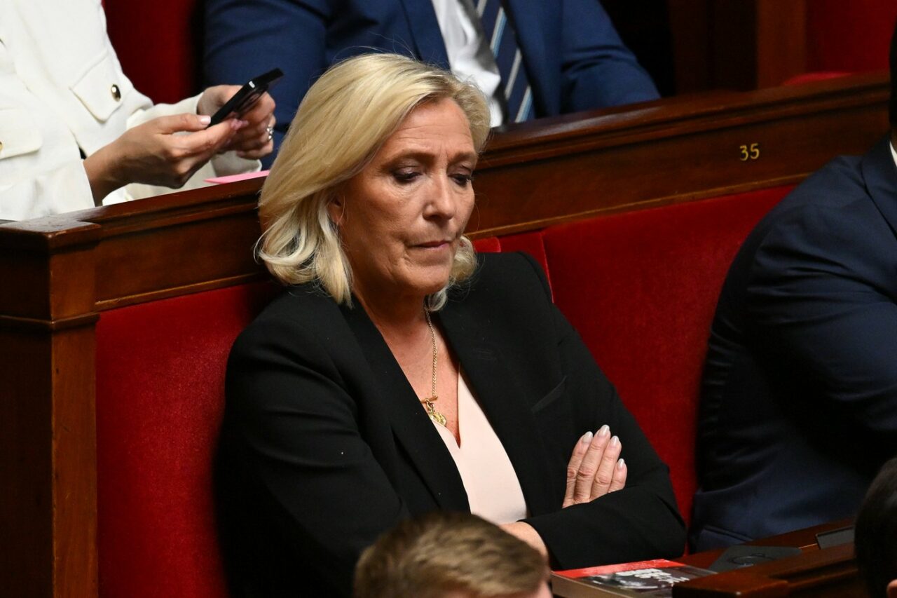 Un lider al Partidului Socialist o critică aspru pe Marine Le Pen/ „A fost mereu un ALIAT al lui Vladimir Putin și al lui Donald Trump”