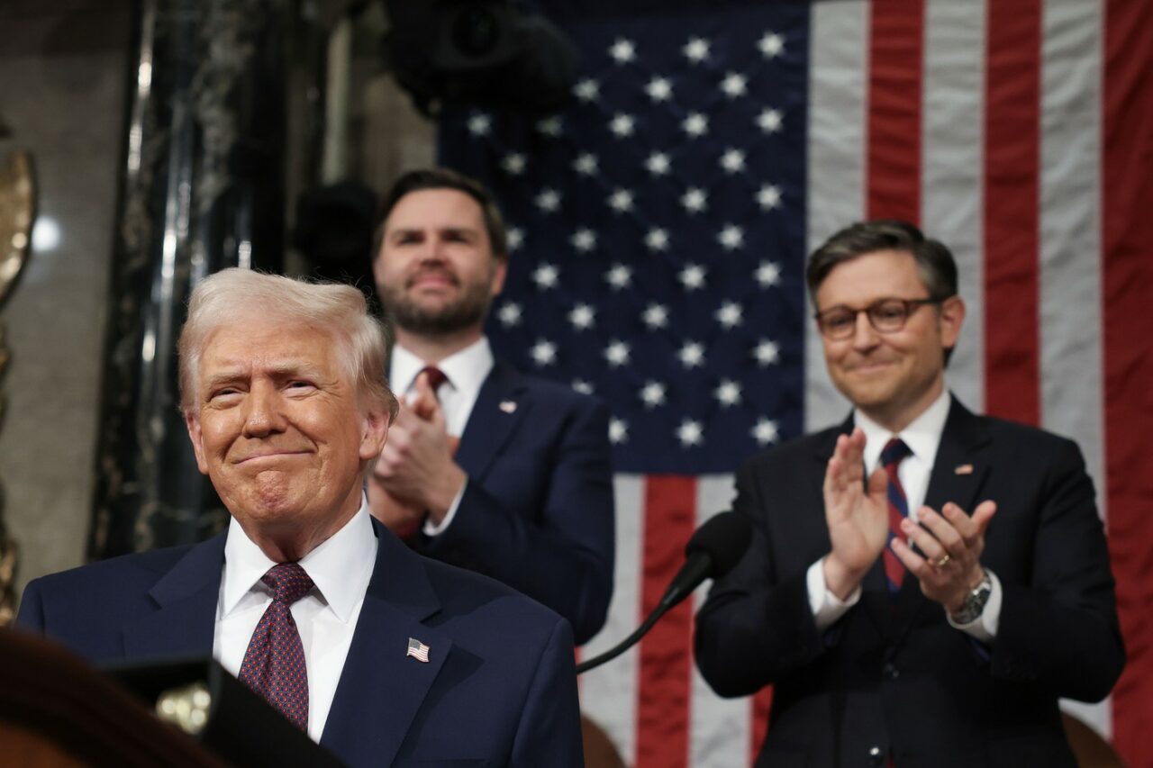 Trump amenință gruparea islamistă Hamas/ „Eliberați OSTATICII acum sau veți plăti scump mai târziu”