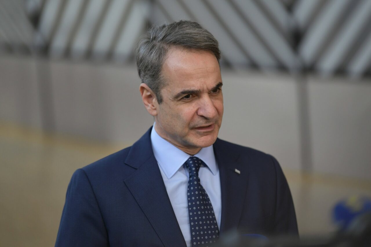 Grecia: Moțiune de cenzură la adresa premierului, la doi ani de la cel mai GRAV accident feroviar din istoria țării