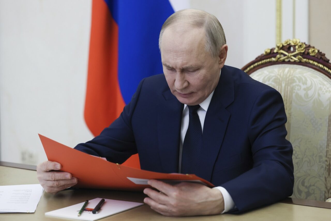 Alegerile din Europa de Est, „amprenta” Moscovei și planurile lui Putin. „Instalarea de oligarhi pro-Rusia, corupție și guverne MARIONETE”