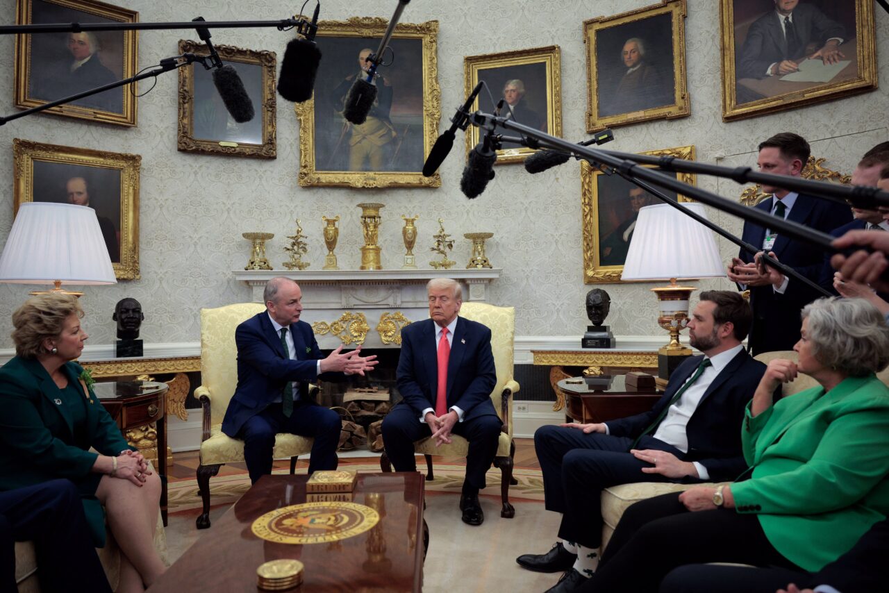 Trump speră că Rusia va accepta ARMISTIȚIUL cu Ucraina /”O situație foarte gravă, care poate conduce la al treilea război mondial”