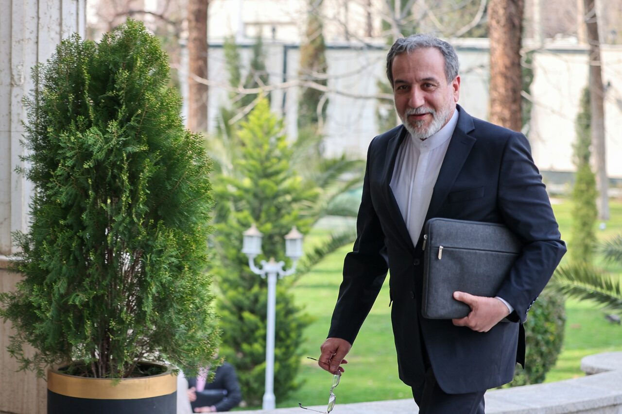 Iranul anunță că este dispus să poarte „negocieri indirecte” cu SUA cu privire la programul său nuclear