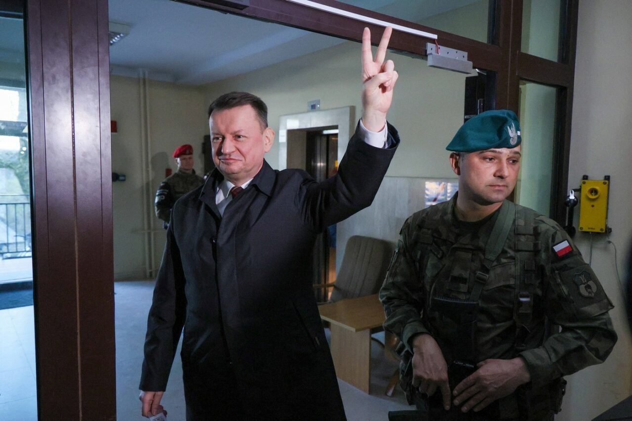 Polonia: Un fost ministru care a dezvăluit planurile de apărare a țării în caz de INVAZIE rusă a fost inculpat