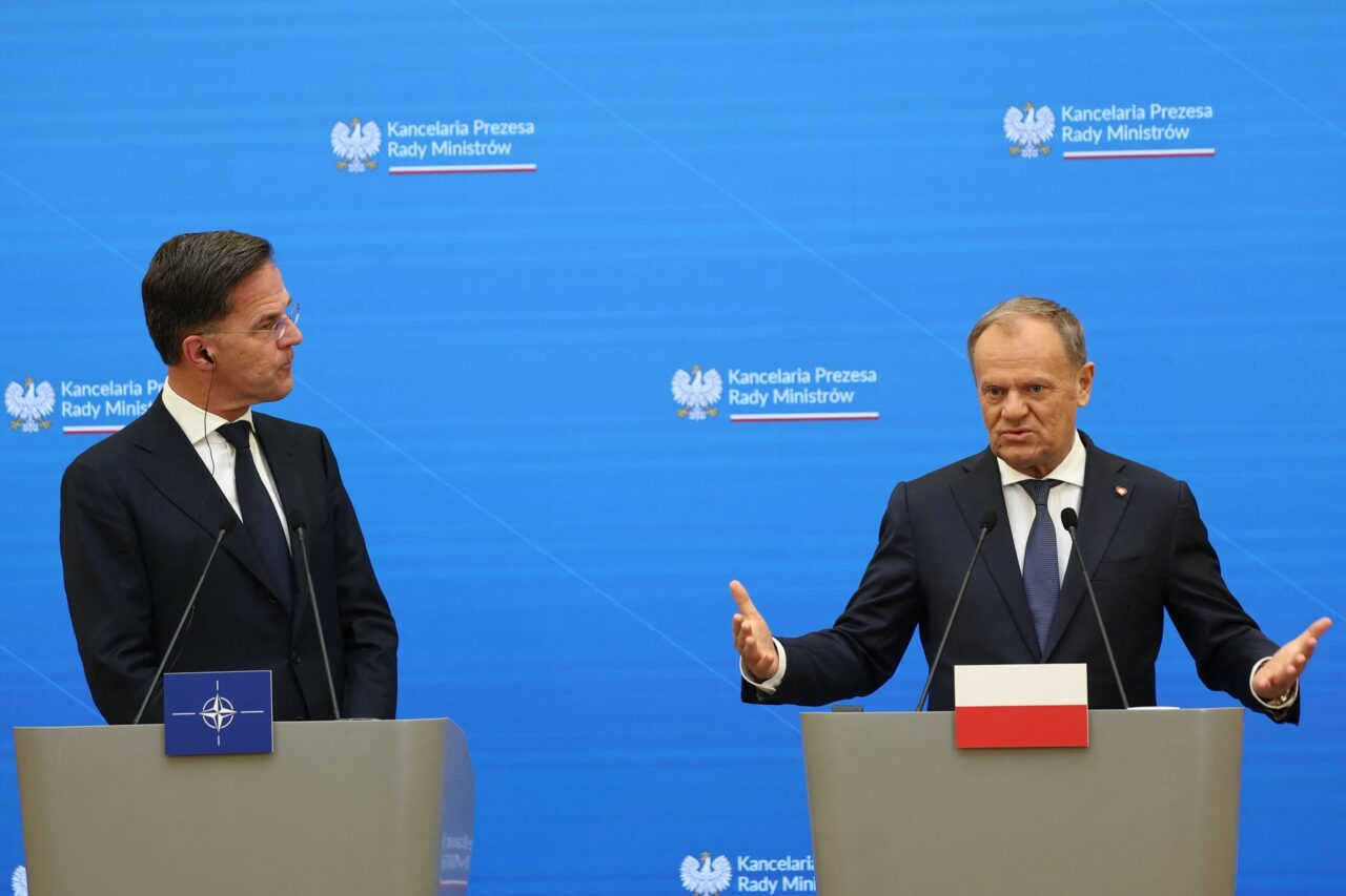 Rutte salută contribuția Poloniei la consolidarea apărării flancului estic, inclusiv a ROMÂNIEI /Un atac al Rusiei ar primi o „reacție devastatoare”