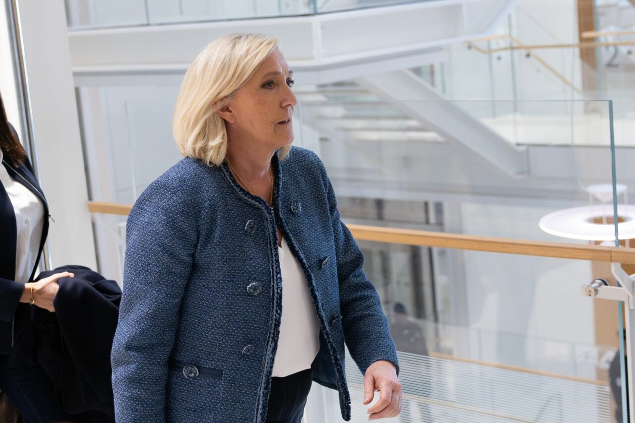 Marine Le Pen va contesta decizia de excludere din cursa prezidențială /Deputat: „Este foarte GRAV”