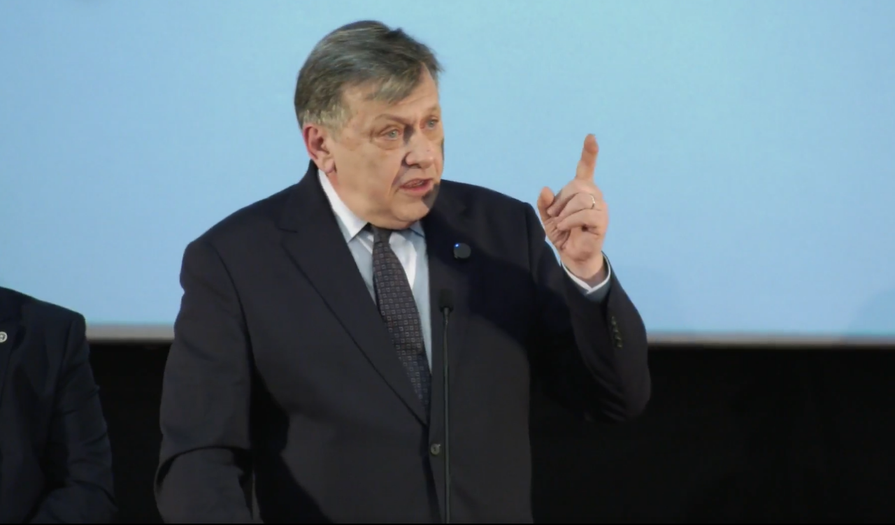 Crin Antonescu: Nicuşor Dan a vorbit, dintre toate prerogativele preşedintelui, că numeşte PROCURORI / Cine e, domnilor, urmaşul lui Iohannis?