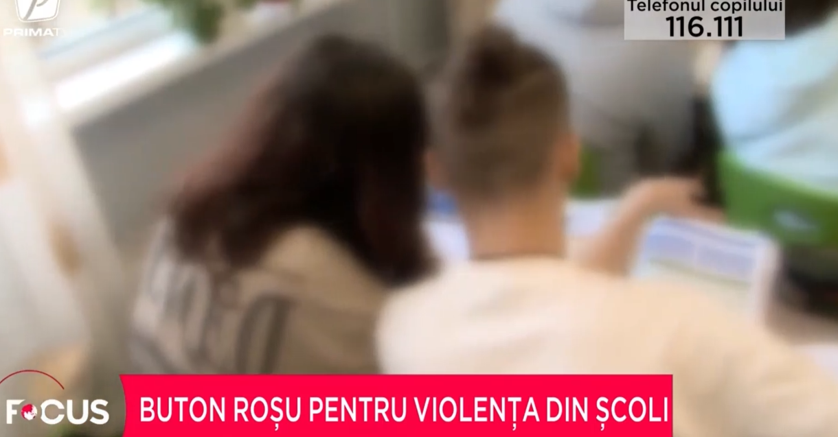 Școlile din România vor avea un buton roșu prin care elevii să raporteze anonim cazurile de violență și bullying