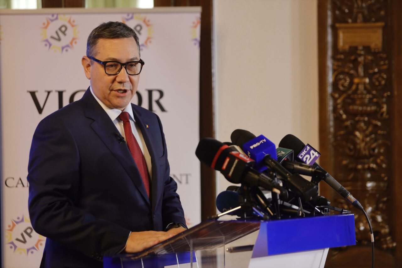 Victor Ponta, LIBER să candideze la Președinție. BEC i-a validat candidatura