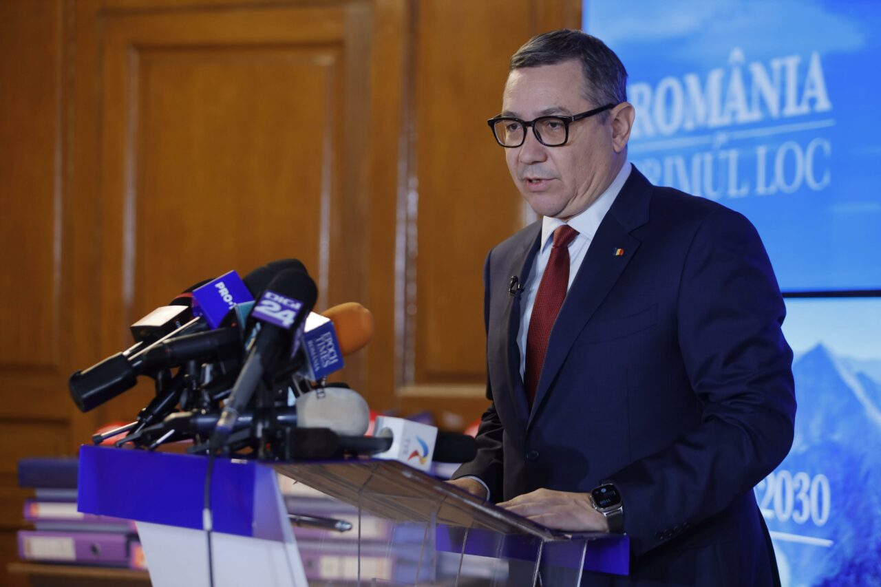 Victor Ponta intră oficial în cursa pentru Cotroceni: „Punem din nou România pe primul loc” / „Cel mai rău este că s-au ANULAT voturi”