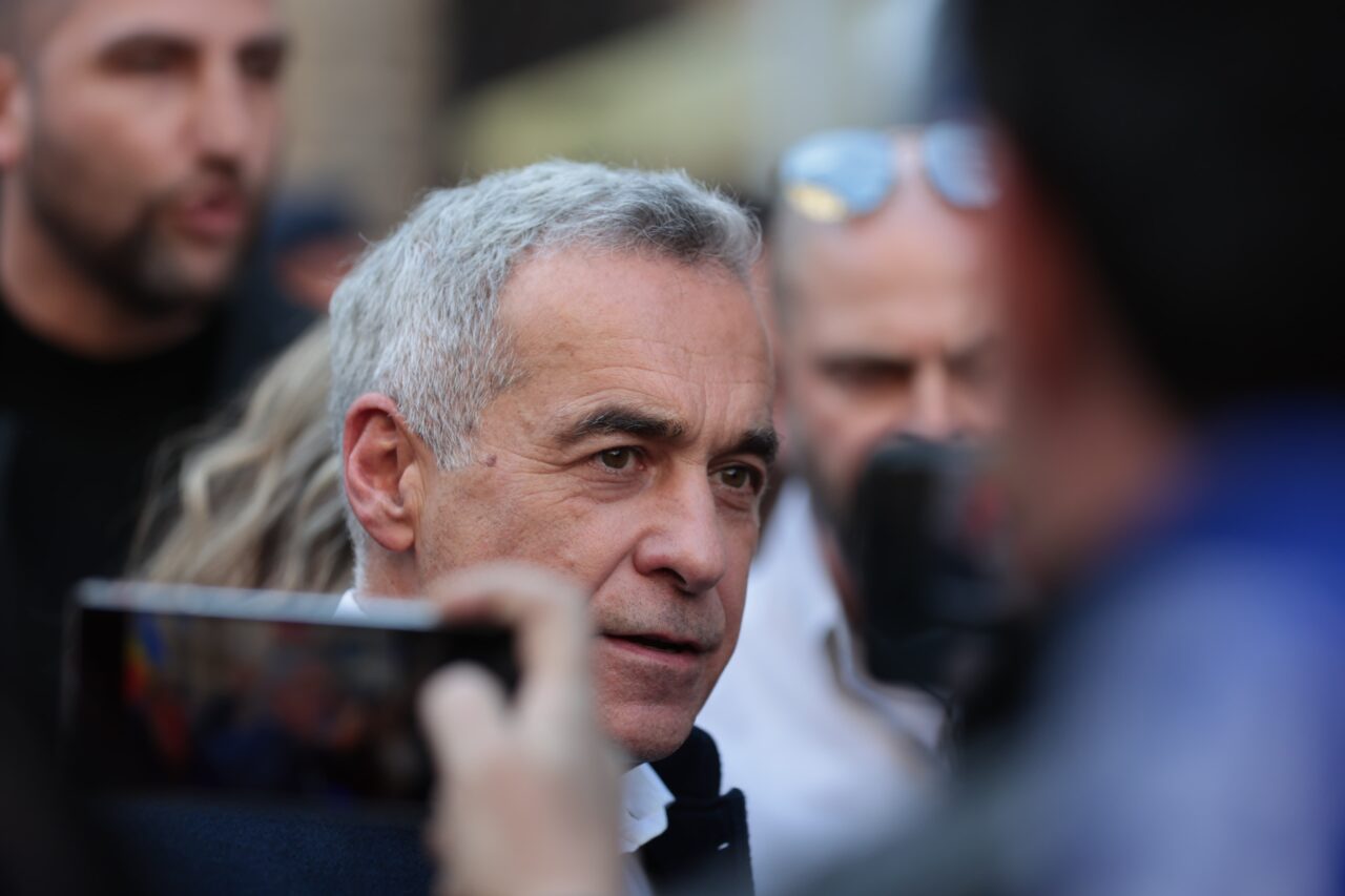 Călin Georgescu a inclus în declarația de avere o anexă în care admite că a primit o MAȘINĂ de la Potra. De ce i-a fost invalidat dosarul de către BEC