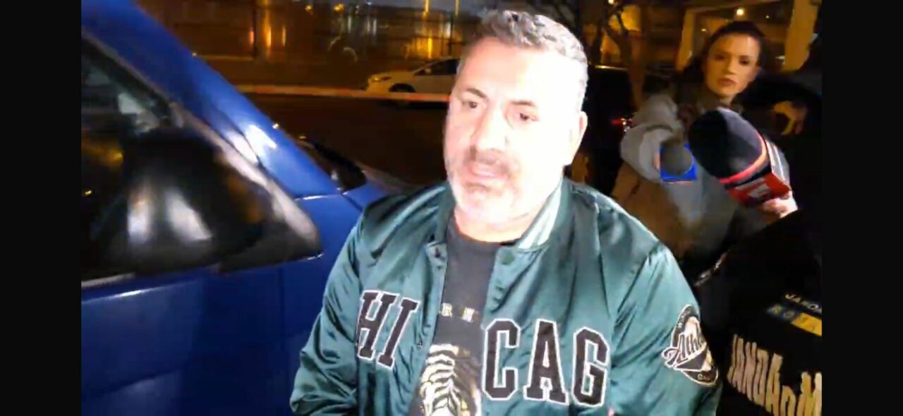 Unul dintre protestatarii reținuți la violențele din fața BEC, „agitator de meserie”. În 2013 și-a turnat benzină în cap și amenința să-și dea foc