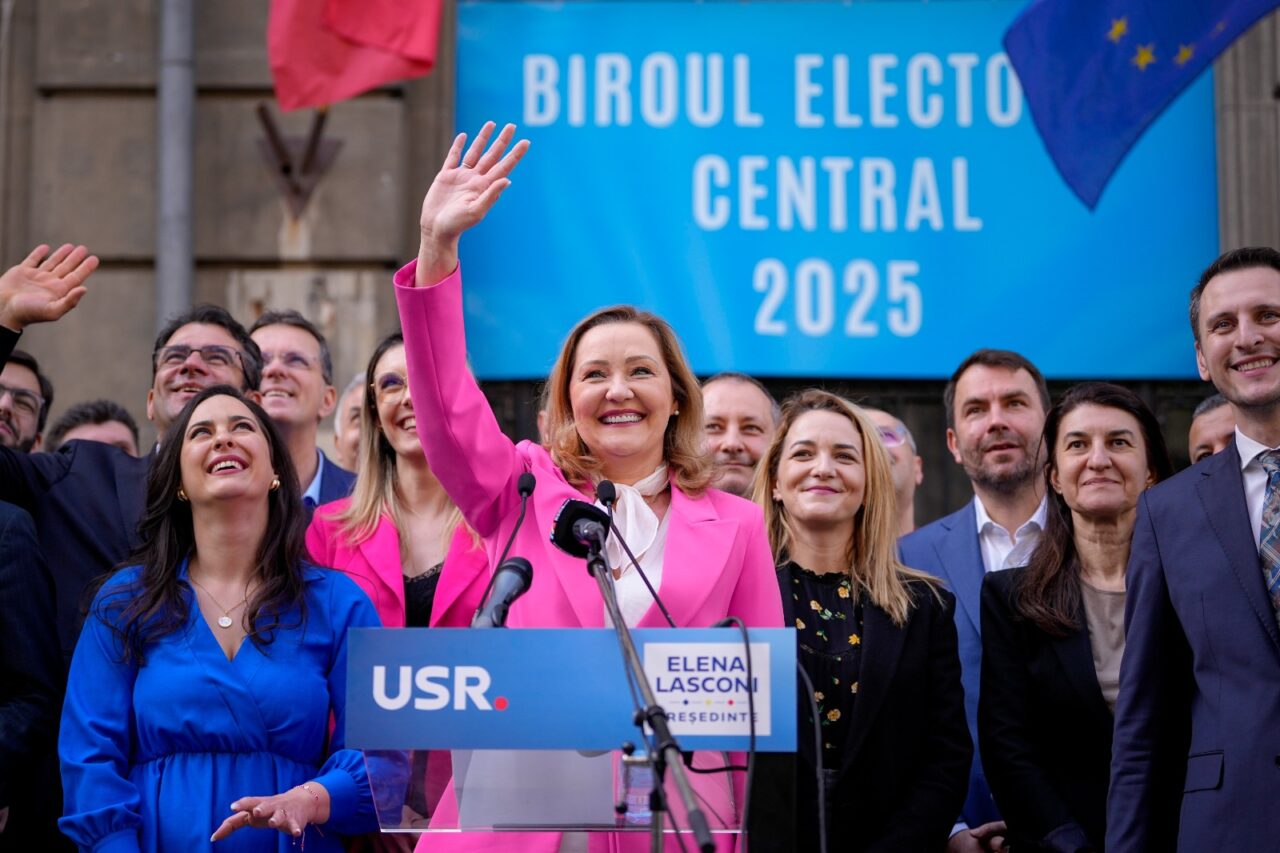 Elena Lasconi ar fi fost dispusă să RENUNȚE la canidatură în favoarea lui Bolojan: „O opțiune bună pentru România”
