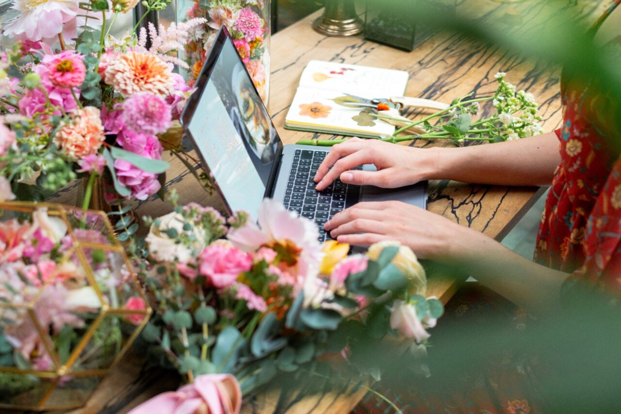 Un site web pentru un florar – necesitate sau moft?