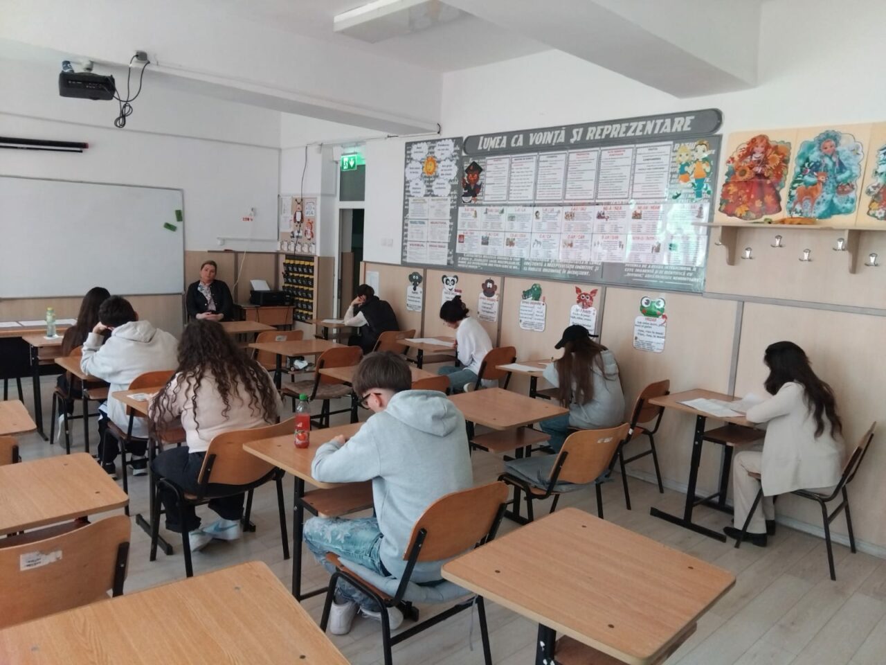 ANPC organizează, în parteneriat cu Ministerul Educației, un concurs școlar tematic: „Alege! Este dreptul tău!“