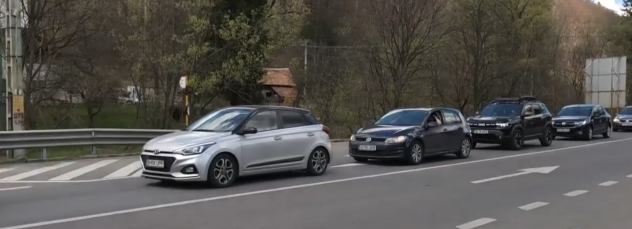 Drum lung spre CASĂ după Paște: coloane de mașini și razii pe autostrăzi