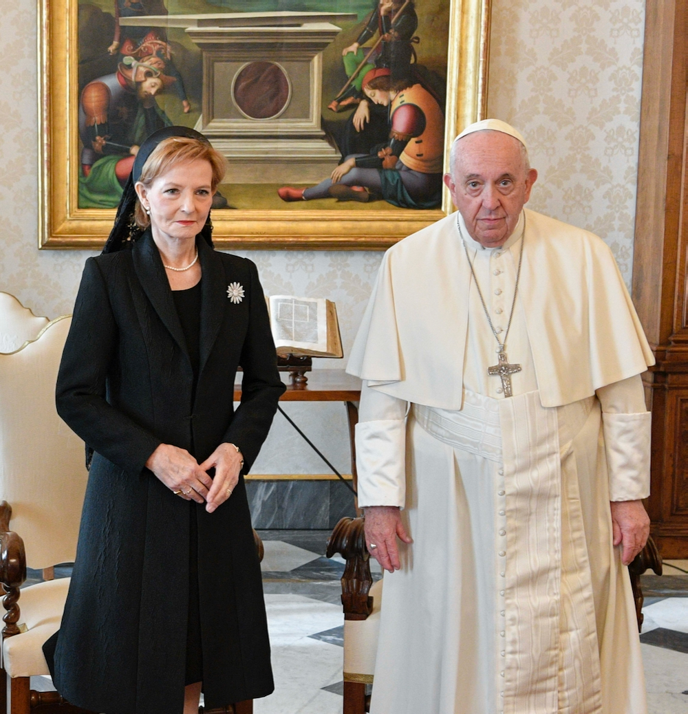 Familia Regală a României, după moartea Papei Francisc: „A fost un exemplu de CREDINȚĂ, umanitate, dăruire și har”