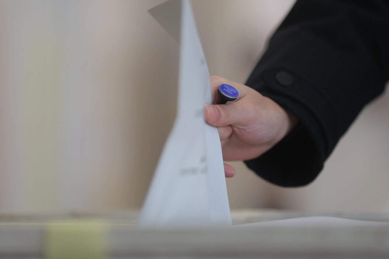 Se deschide prima secție de votare în străinătate la alegerile prezidențiale