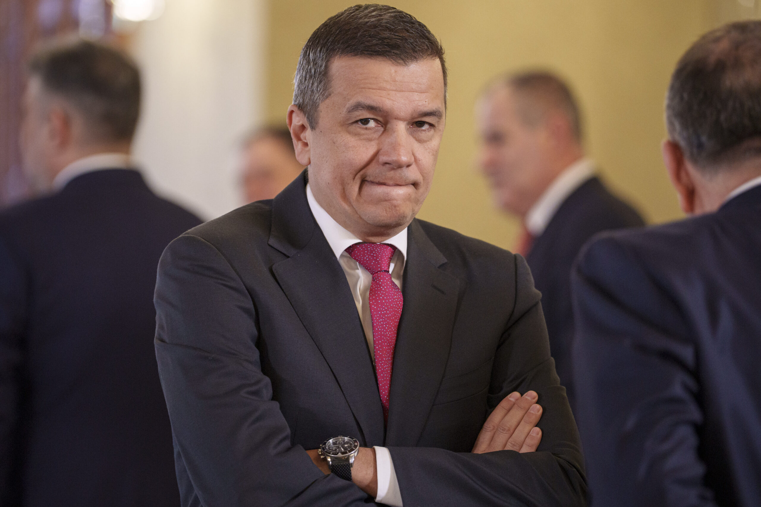 Grindeanu acuză pe Ponta de amoralitate și cere retragerea din cursa prezidențială