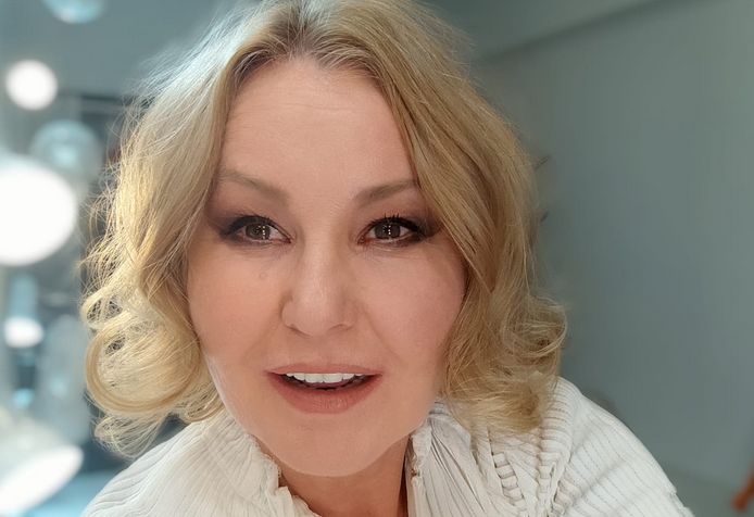 FOTO / Tania Popa, despre RELAȚIA cu soțul ei. ”Suntem ca doi adolescenți”