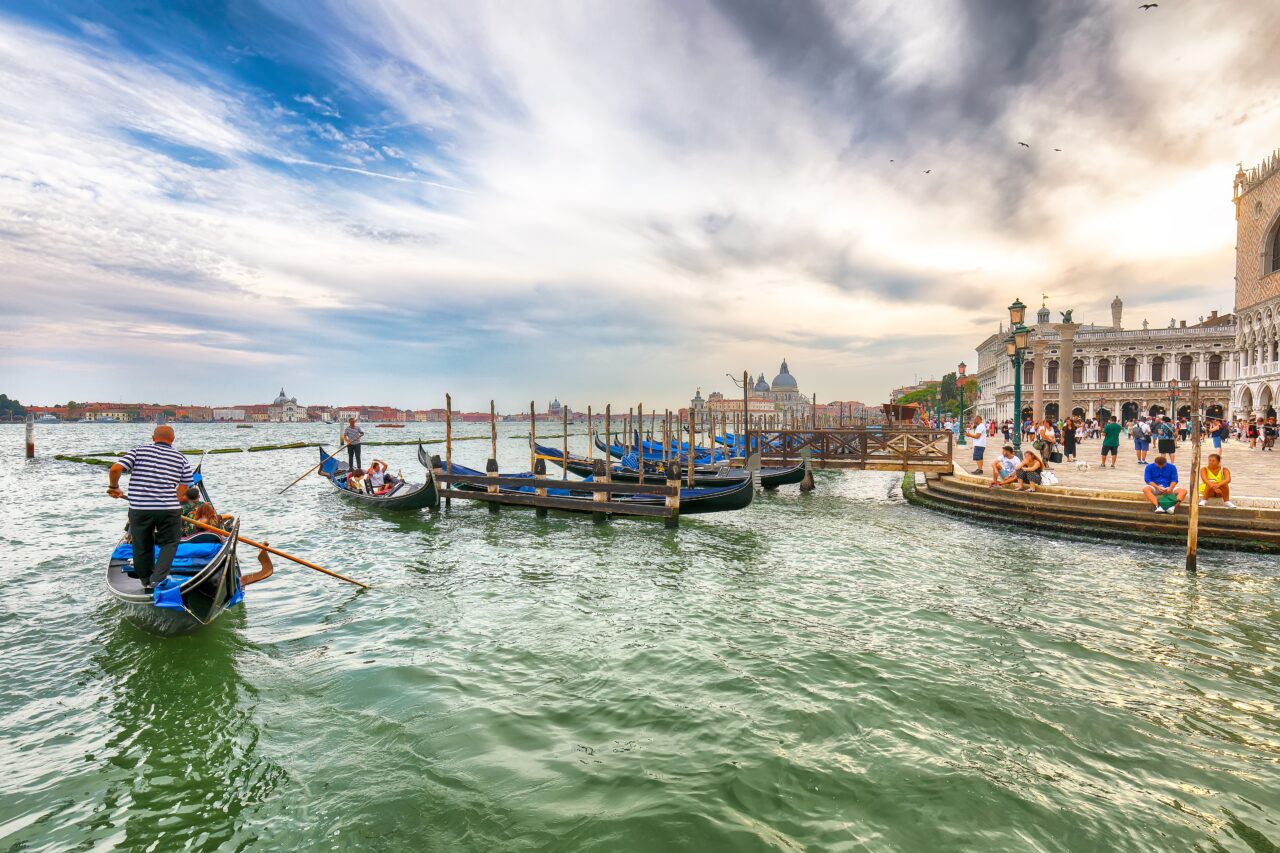 Revine taxa turistică de 5 euro din Veneția. Turiștii last-minute vor plăti dublu