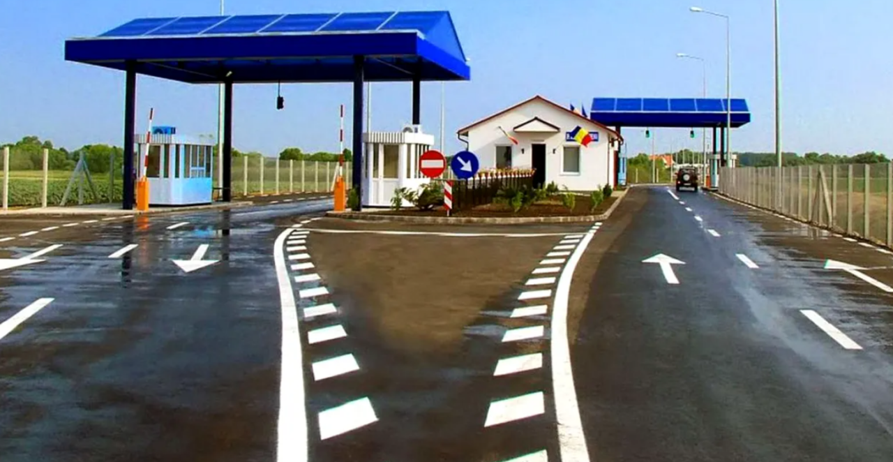 Aproape 60.000 de oameni au trecut frontiera României în prima zi de Paște. Nu s-a permis intrarea în ţară a 21 de cetăţeni străini